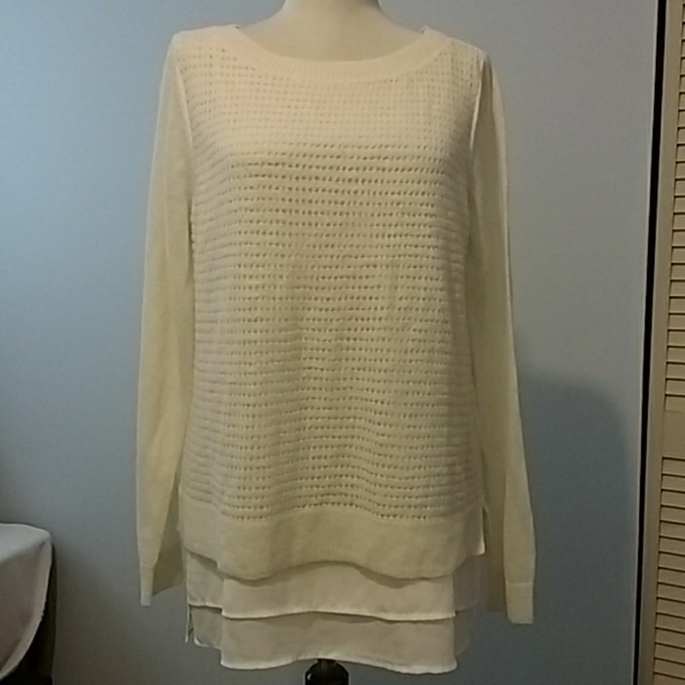 Limited top/sweater